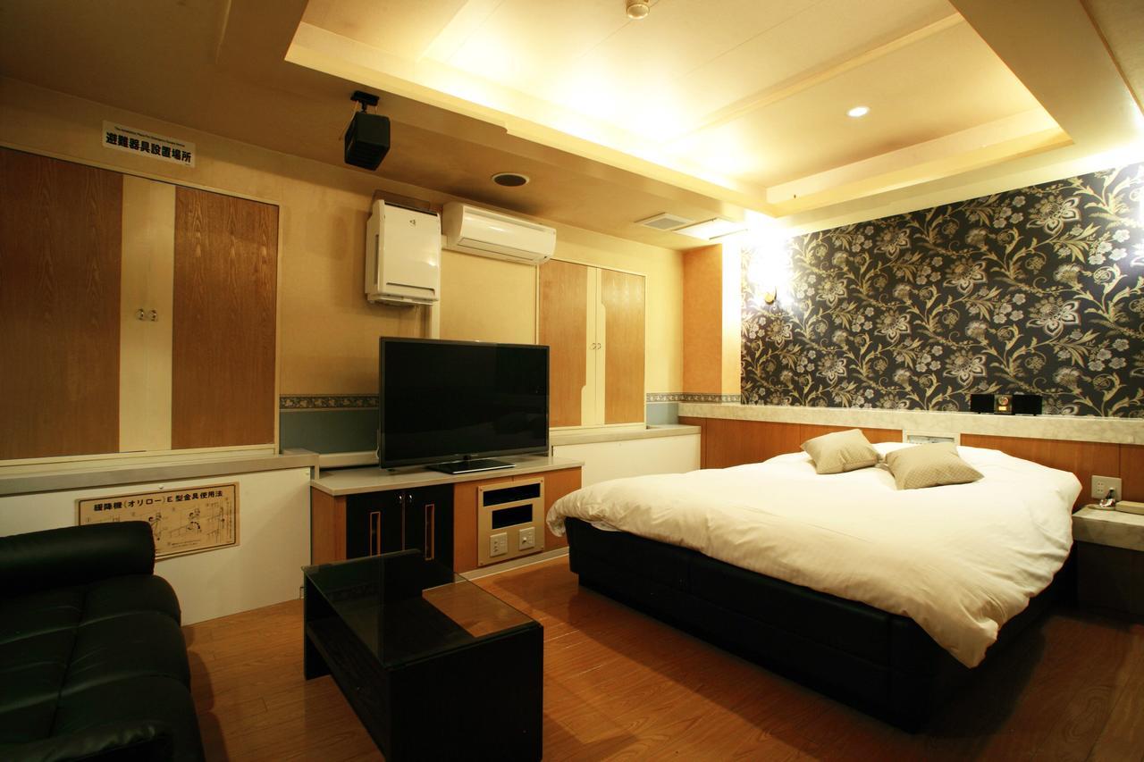 Hotel Aqua Blue Yokosuka (Adults Only) Exterior photo